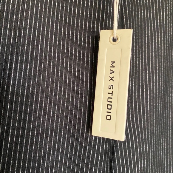 Flared striped dress pants - Picture 2 of 2